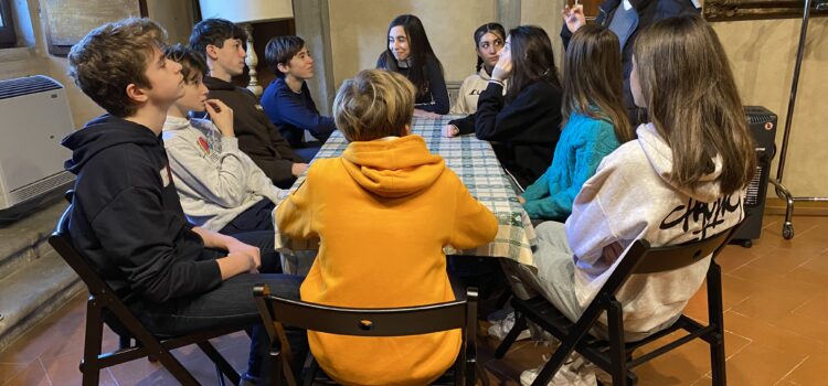 PRESENTAZIONE DEI RAGAZZI E RAGAZZE ALLA COMUNITA’ PRESENTAZIONE DEI RAGAZZI E RAGAZZE ALLA COMUNITA’